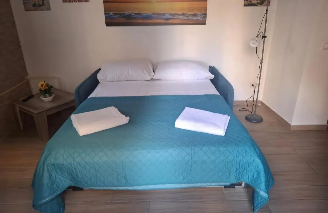 Sunflower Apartment-1